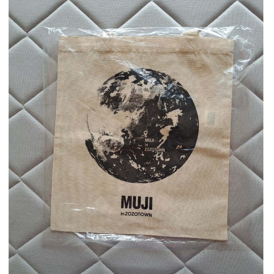 MUJI (無印良品)(ムジルシリョウヒン)の無印良品エコバッグ エンタメ/ホビーのコレクション(ノベルティグッズ)の商品写真