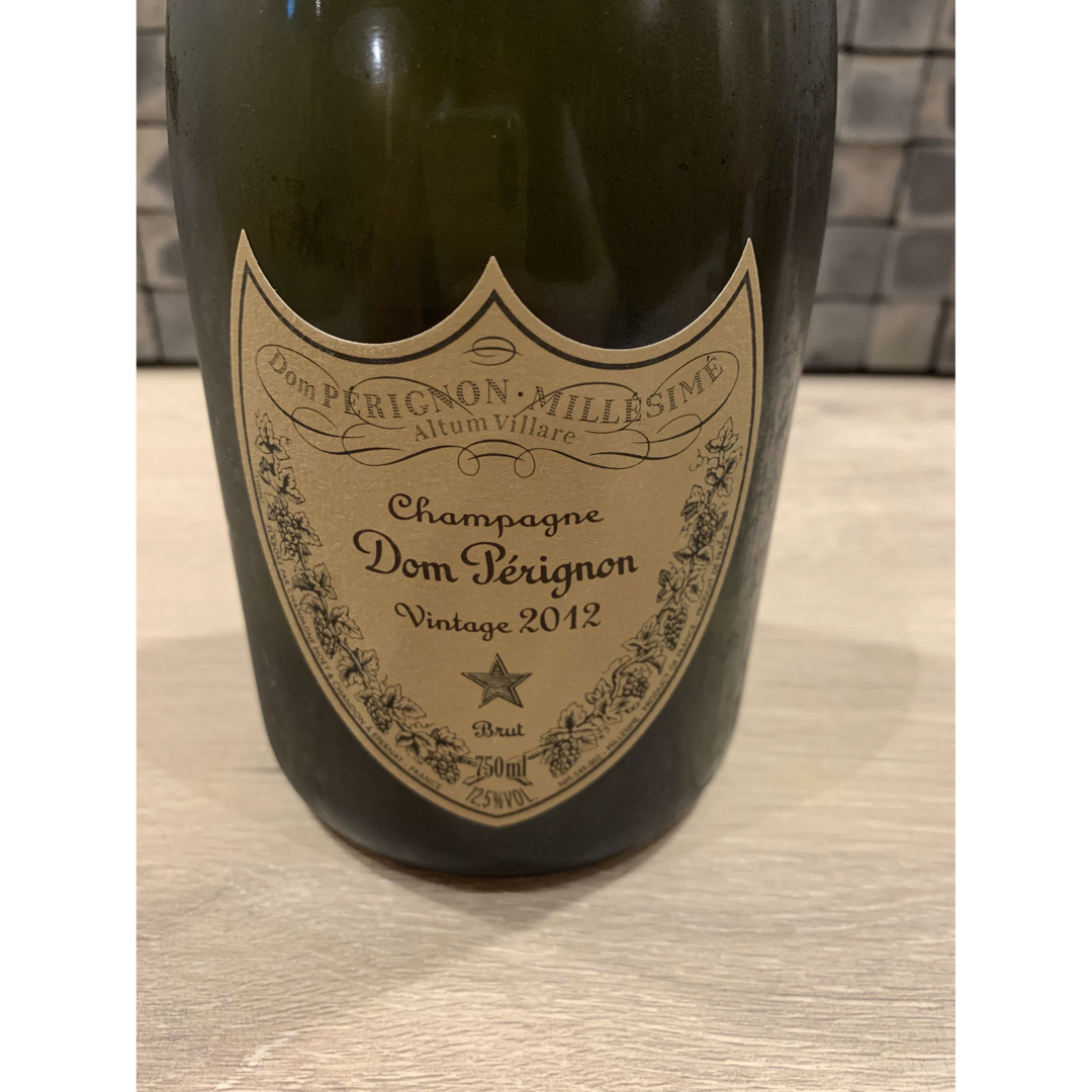 Dom Pérignon(ドンペリニヨン)のドンペリ白 ヴィンテージ2018 食品/飲料/酒の酒(シャンパン/スパークリングワイン)の商品写真