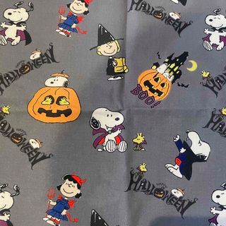 スヌーピー(SNOOPY)のSALE‼️スヌーピー❤️ハロウィン柄🎃生地【A】(生地/糸)