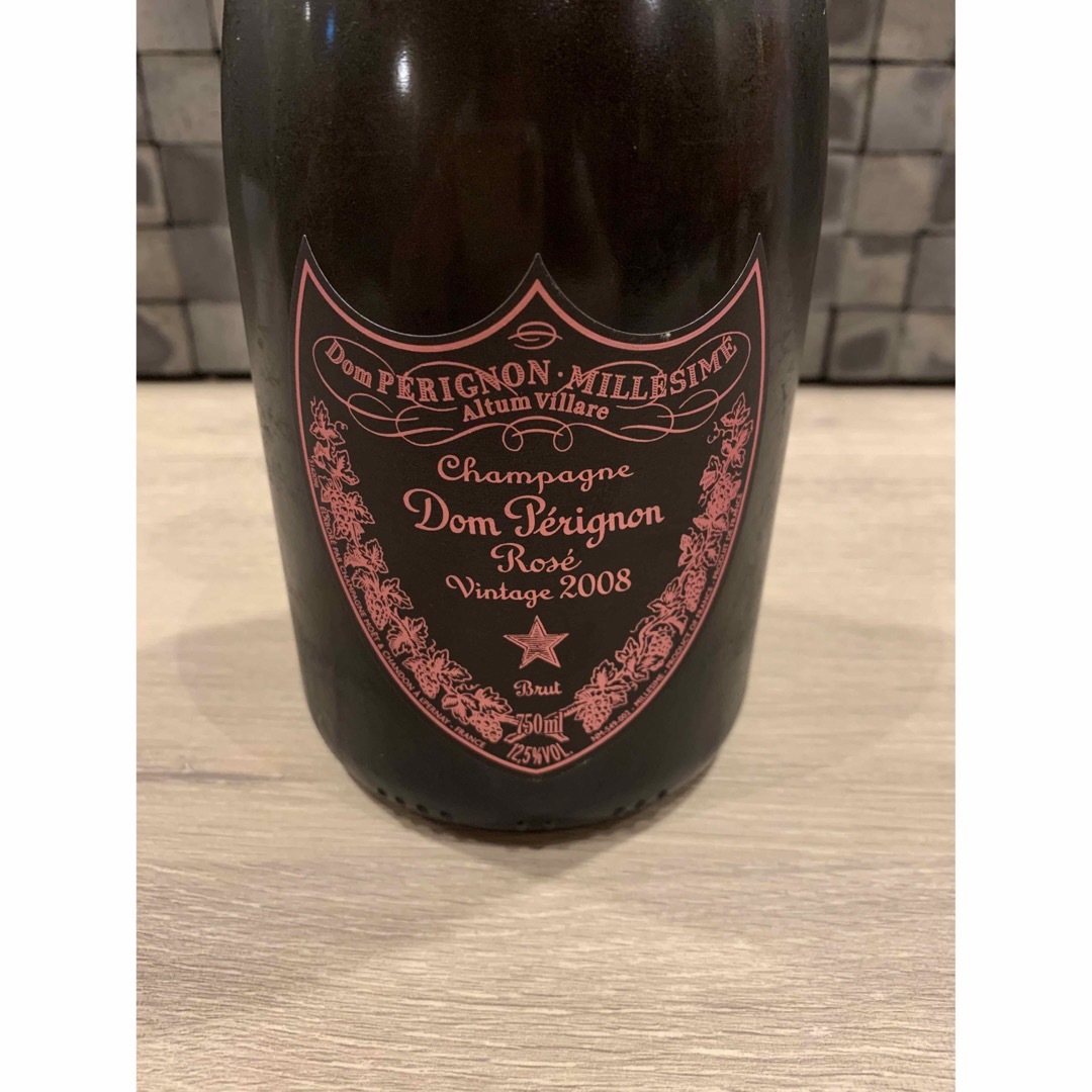 Dom Pérignon(ドンペリニヨン)のドンペリロゼ ヴィンテージ2008 食品/飲料/酒の酒(シャンパン/スパークリングワイン)の商品写真