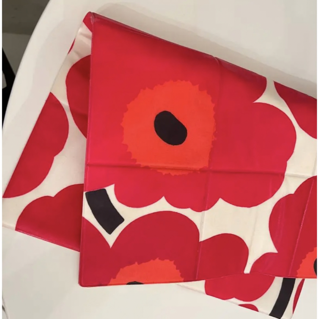 marimekko(マリメッコ)のマリメッコ　ランチョンマット インテリア/住まい/日用品のキッチン/食器(テーブル用品)の商品写真