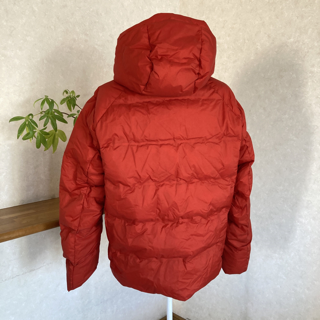 ユニクロウルトラライトダウンシームレスパーカージャケット メンズMサイズ