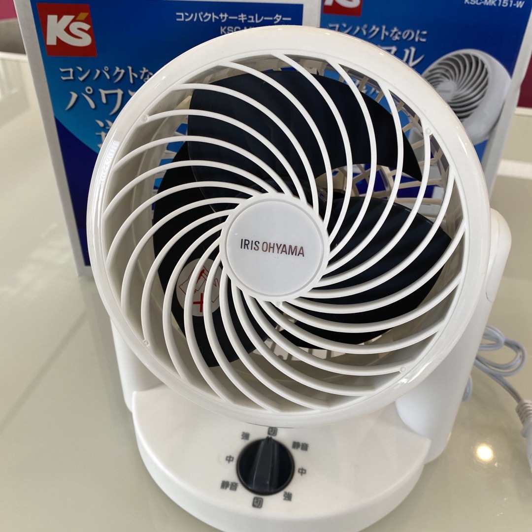 アイリスオーヤマ(アイリスオーヤマ)のIRIS サーキュレーター  KSC-MK151-W  アイリスオーヤマ スマホ/家電/カメラの冷暖房/空調(サーキュレーター)の商品写真