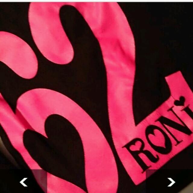 RONI(ロニィ)のRONI  サイズSM   ロゴ ロンT キッズ/ベビー/マタニティのキッズ服女の子用(90cm~)(Tシャツ/カットソー)の商品写真