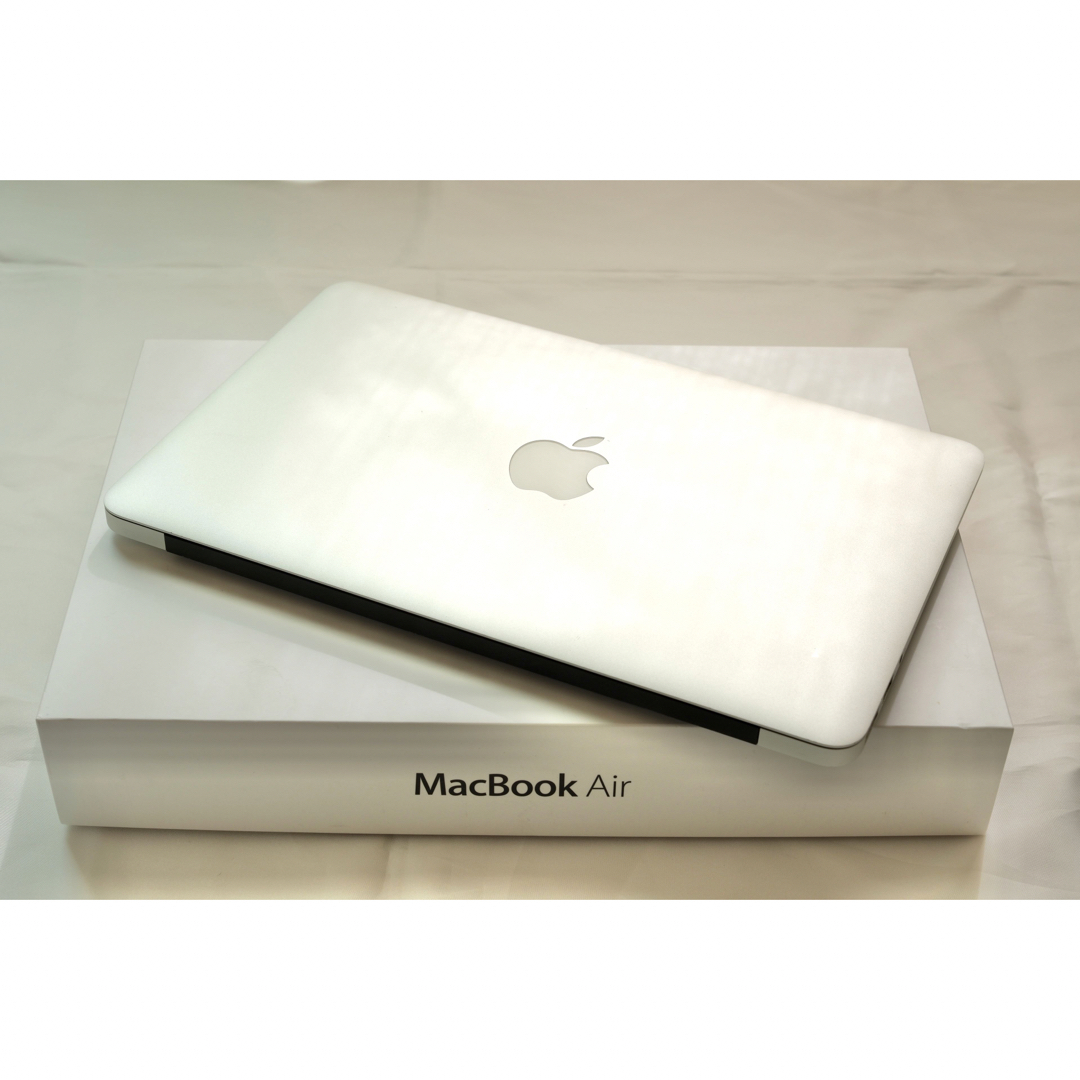 Apple - MacBook Air 11インチMid 2012の通販 by める's shop