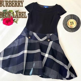 バーバリーブルーレーベル(BURBERRY BLUE LABEL)のバーバリーブルーレーベル　ウール　膝丈ワンピース　チェック　毛　ブラック　金ボタ(ひざ丈ワンピース)