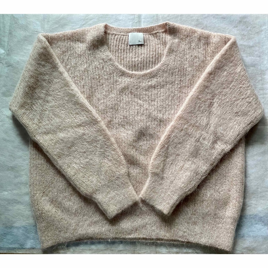 loin(ロワン)のloin. ロワン 井川遥 mohair knit ピンクベージュ レディースのトップス(ニット/セーター)の商品写真