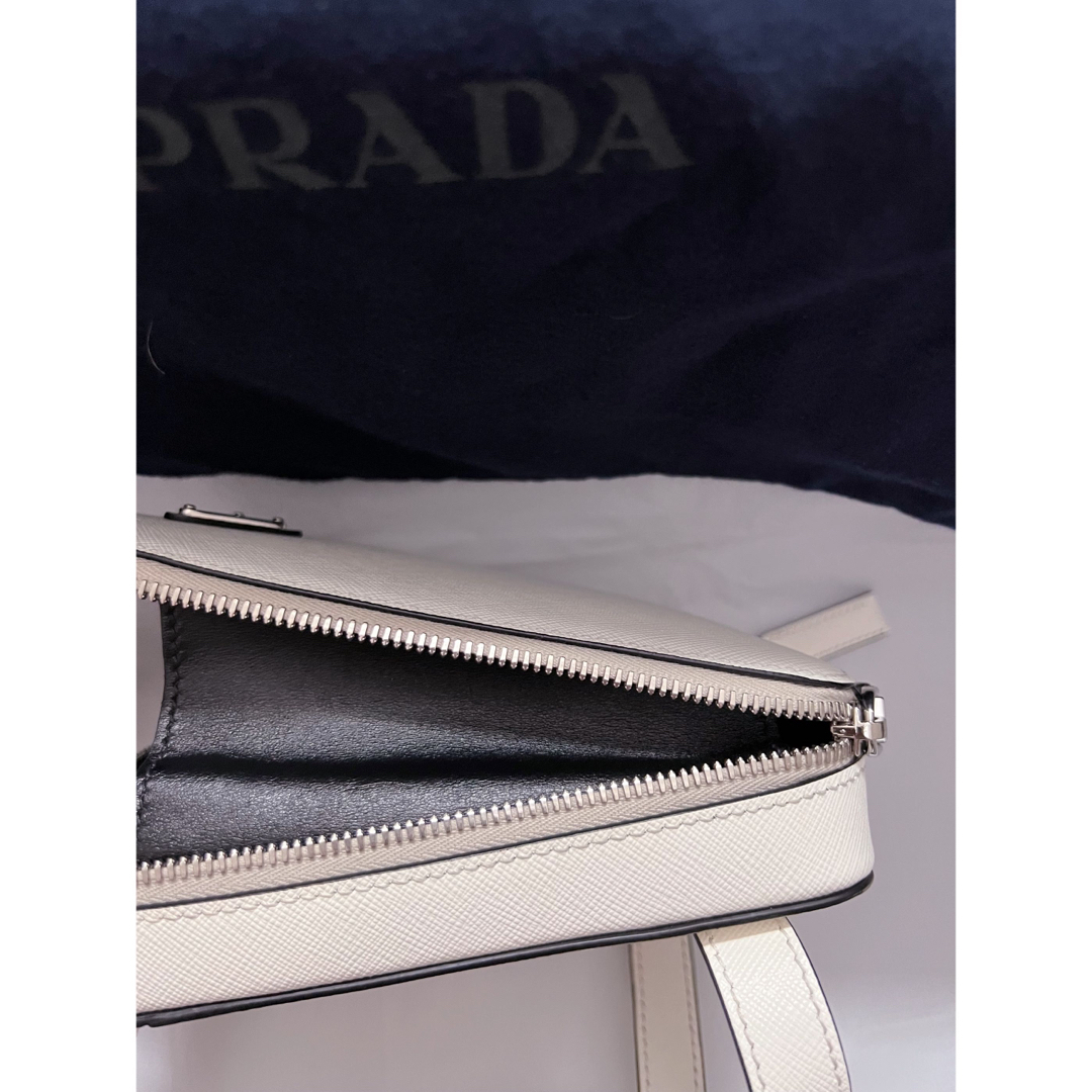 PRADA - PRADA サフィアーノボディバック 美品の通販 by miho's shop