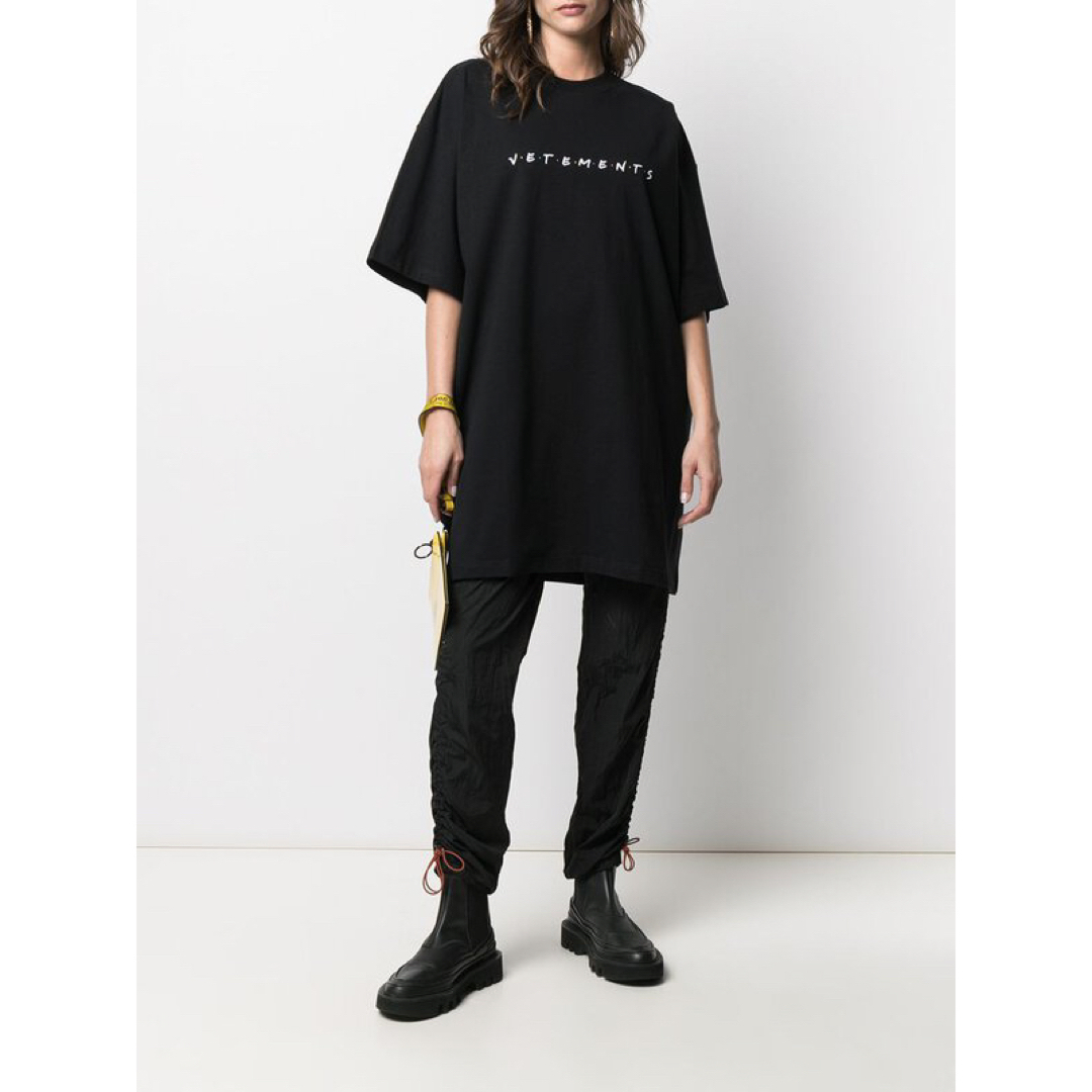 vetements friends風Tシャツ