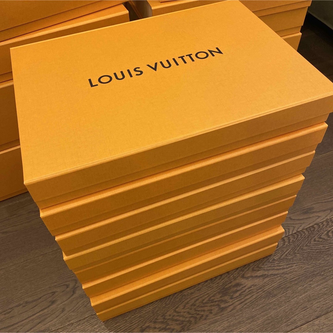 LOUIS VUITTON ルイ・ヴィトン 空箱 ショップ袋付き - ラッピング・包装