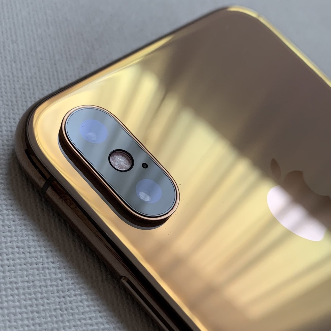 最新スタイル 美品 iPhone xs Gold 256 GB SIMフリー ゴールド