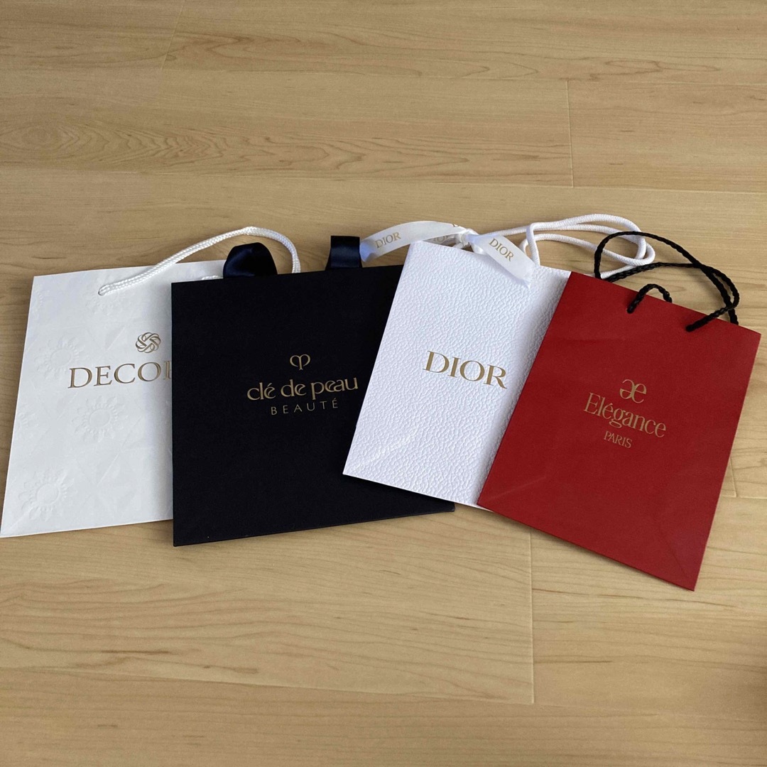 COSME DECORTE(コスメデコルテ)の紙袋4枚セット レディースのバッグ(ショップ袋)の商品写真