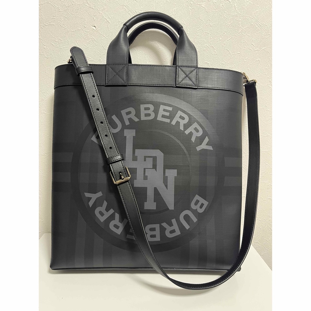 BURBERRY(バーバリー)のバーバリートートバッグがんたいあけち様お取り置き メンズのバッグ(トートバッグ)の商品写真