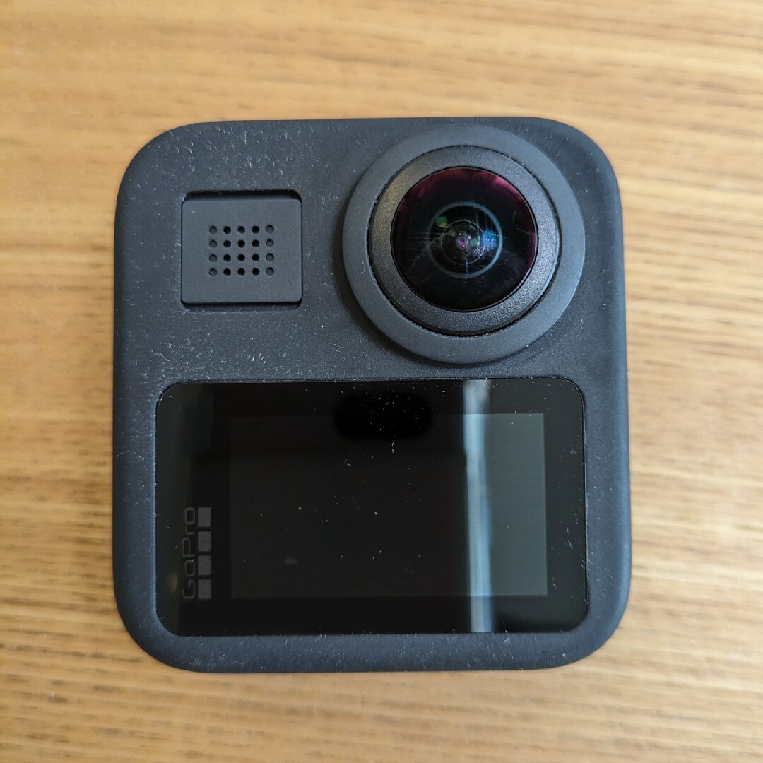 GoPro(ゴープロ)の【ジャンク品】GoPro MAX ゴープロ 360°カメラ スマホ/家電/カメラのカメラ(ビデオカメラ)の商品写真