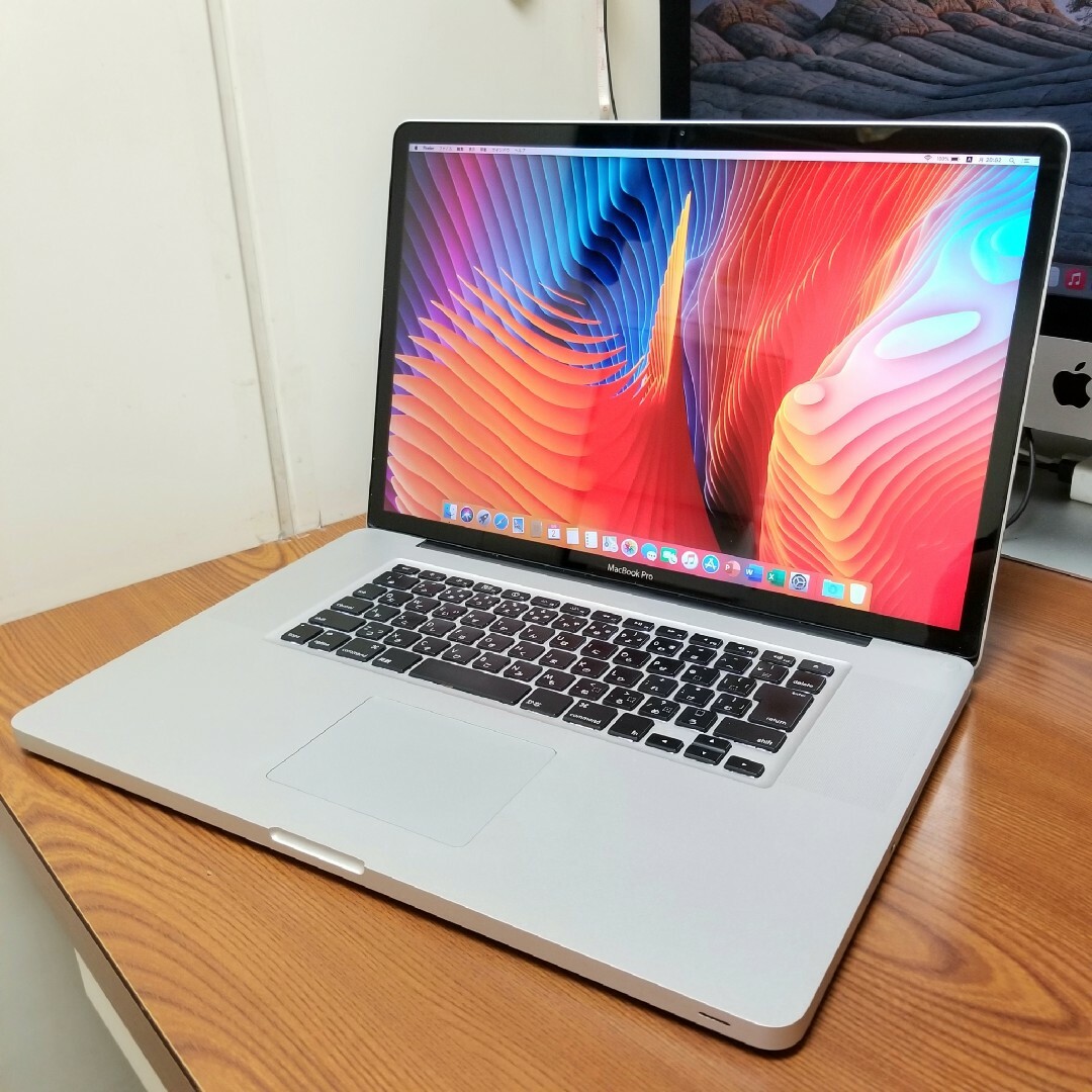 Macbook Pro 17インチ 8GB/SSD128GB office付スマホ/家電/カメラ