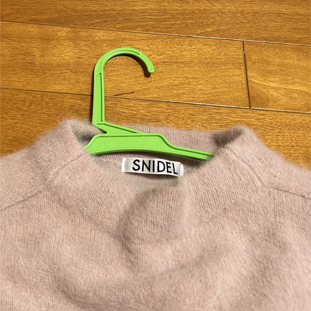 SNIDEL(スナイデル)のさら様専用　SNIDEL ファーライクベルティッドニットワンピース レディースのワンピース(ミニワンピース)の商品写真