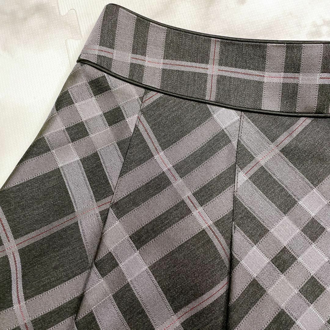 BURBERRY LONDON 38 ノバチェック スカート グレー シルク