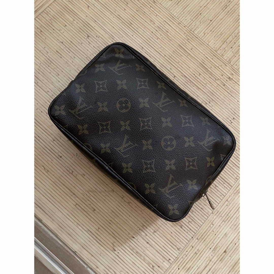 LOUIS VUITTON - 今週末限定価格‼️ルイヴィトン ポーチ鞄の通販 by ...