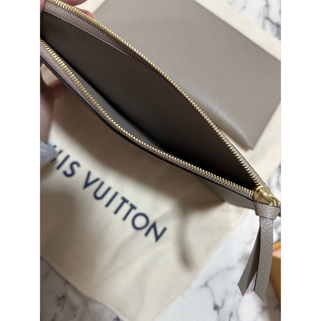 新品 ポシェットフェリシー カードケース コインケース 長財布