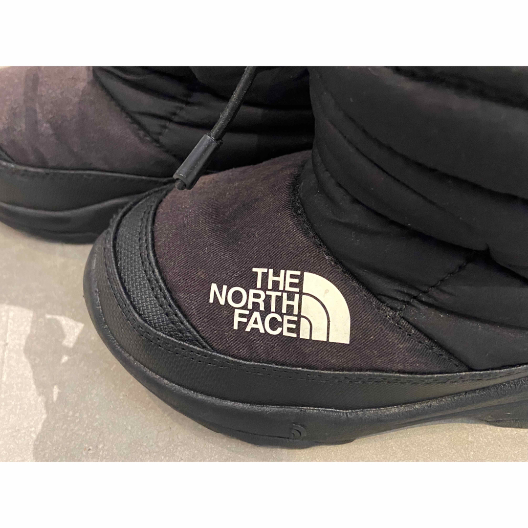 THE NORTH FACE(ザノースフェイス)のTHE NORTH FACE/ヌプシブーティ/16cm/送料込み キッズ/ベビー/マタニティのキッズ靴/シューズ(15cm~)(ブーツ)の商品写真