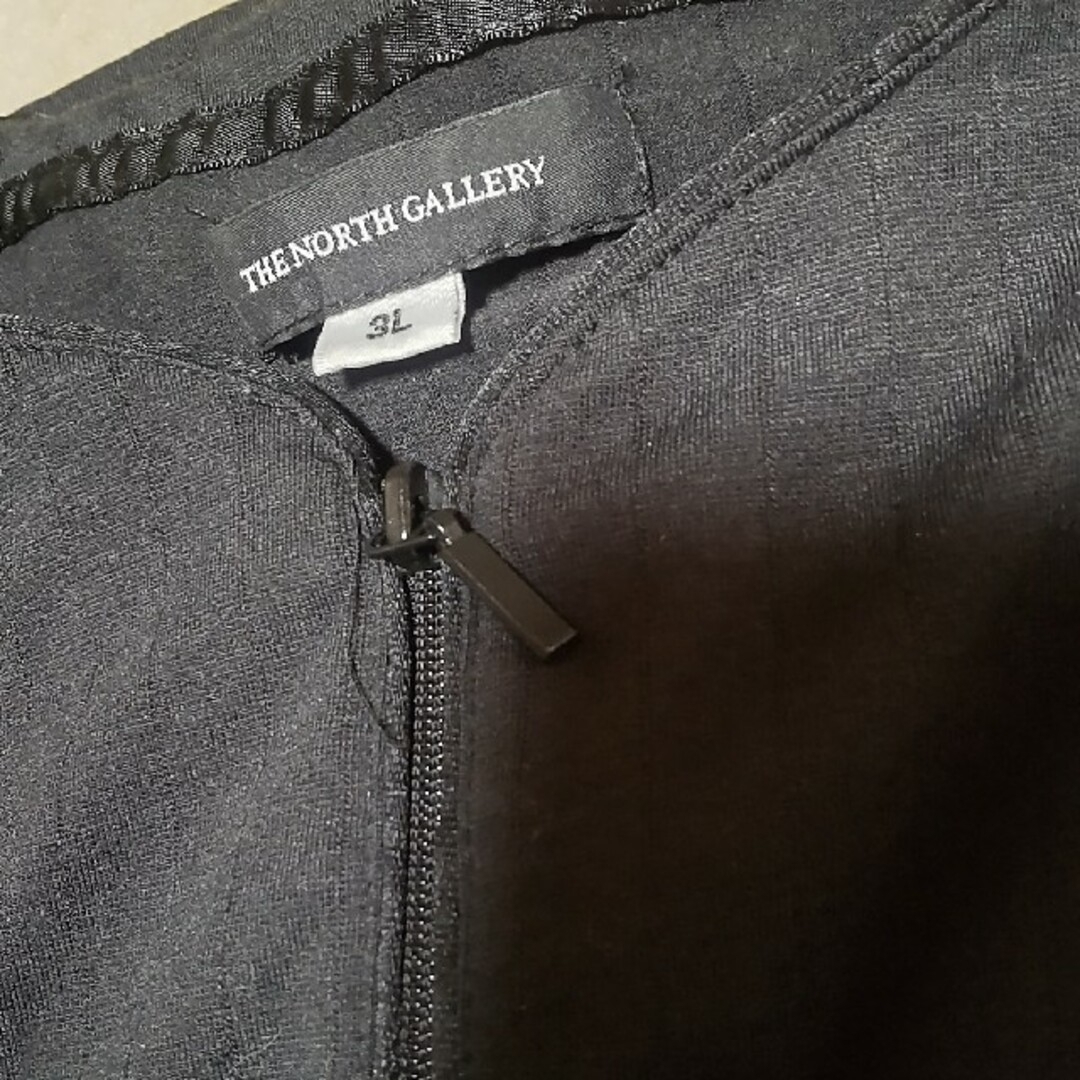 メンズ　黑長袖Ｔシャツ　３L 美品 メンズのトップス(Tシャツ/カットソー(七分/長袖))の商品写真