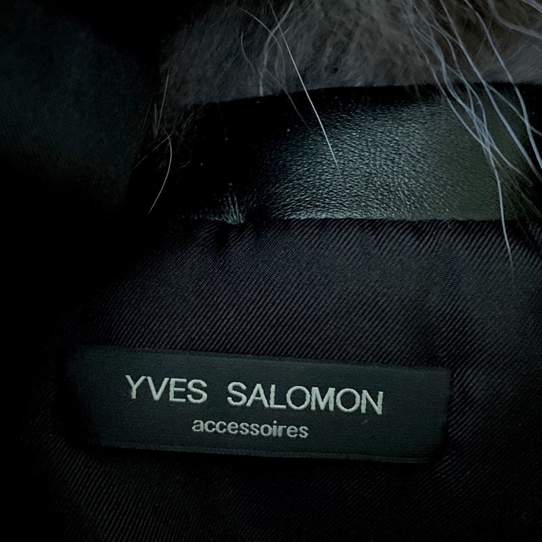Yves Salomon - フォックスファーがふんわりとてもお洒落で可愛い