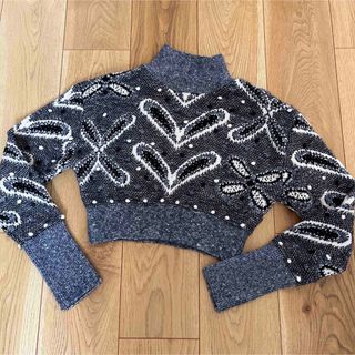 ザラ(ZARA)のZARA ザラ ポンポン ニット クロップド ジャカード セーター ハート S(ニット/セーター)