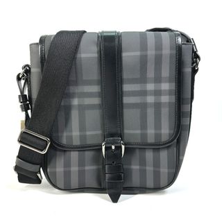 バーバリー(BURBERRY)のバーバリー BURBERRY メッセンジャー チェック 斜め掛け カバン フラップ ショルダーバッグ PVC/レザー グレー(ショルダーバッグ)