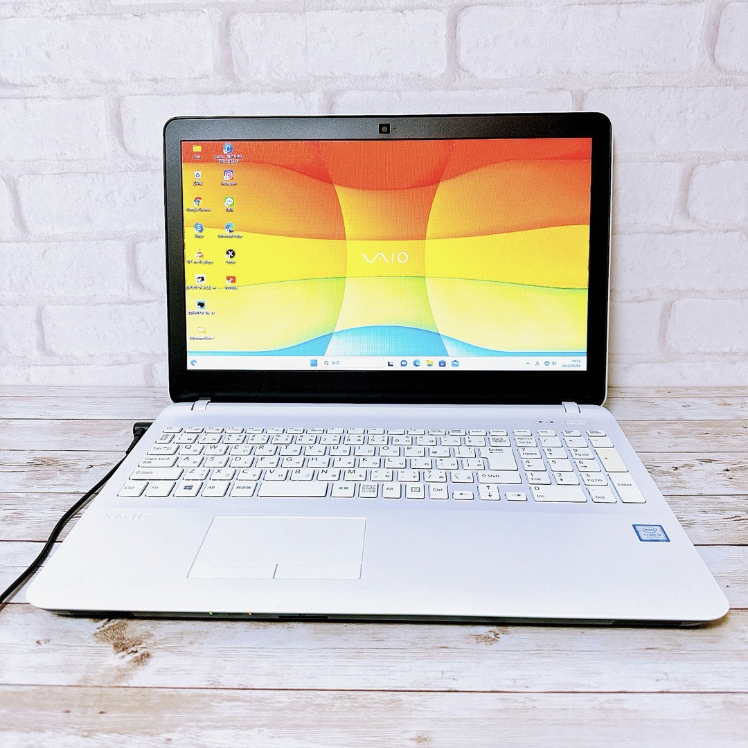VAIO - 1台限定✨VAIO☘爆速SSD&メモリ8GB✨カメラ付/薄型ノート