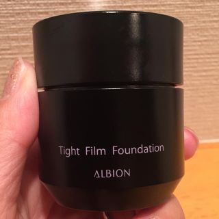 アルビオン(ALBION)のアルビオン タイトフィルム ファンデーション 040 クールベージュ(ファンデーション)