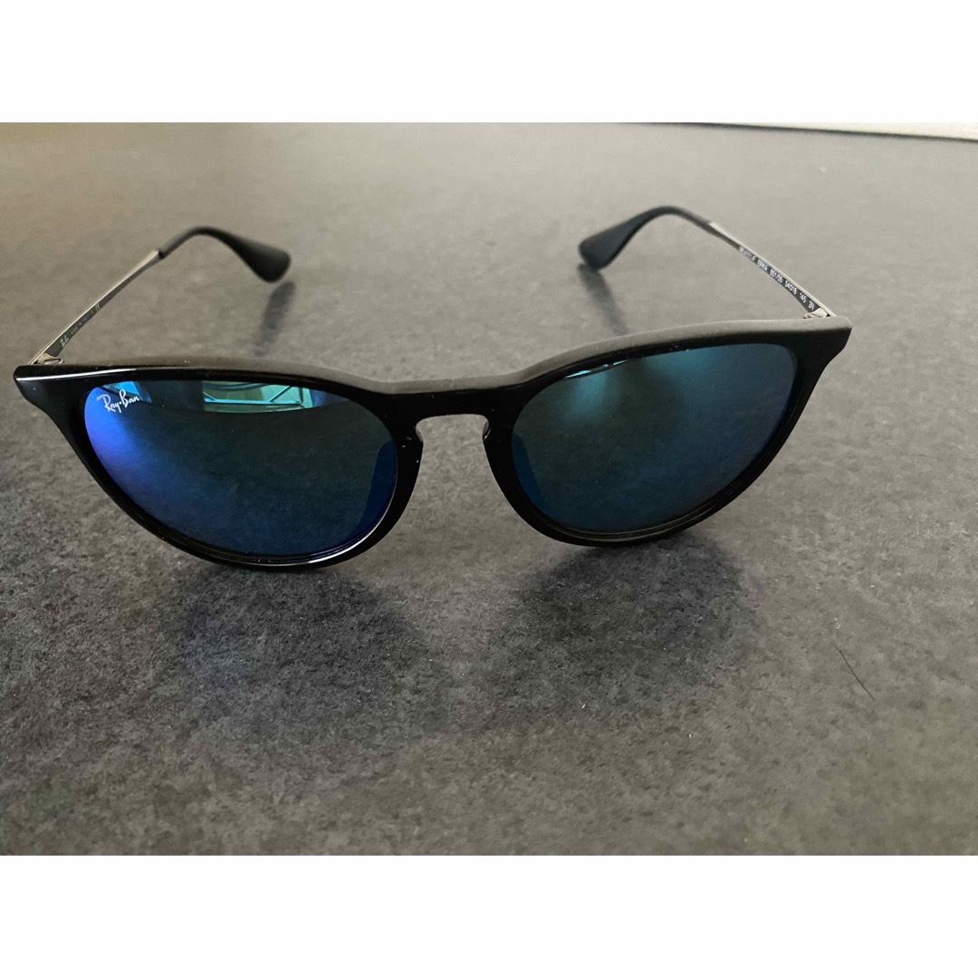 Ray-Ban(レイバン)の[新品]  レイバン　サングラス　[未使用品] メンズのファッション小物(サングラス/メガネ)の商品写真