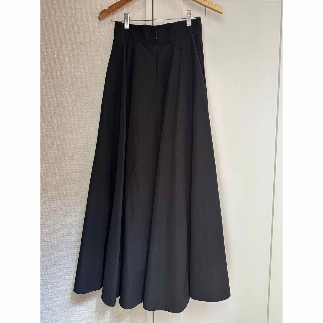 CLANE(クラネ)の【美品】VOLUME FRAE MAXI SKIRT レディースのスカート(ロングスカート)の商品写真