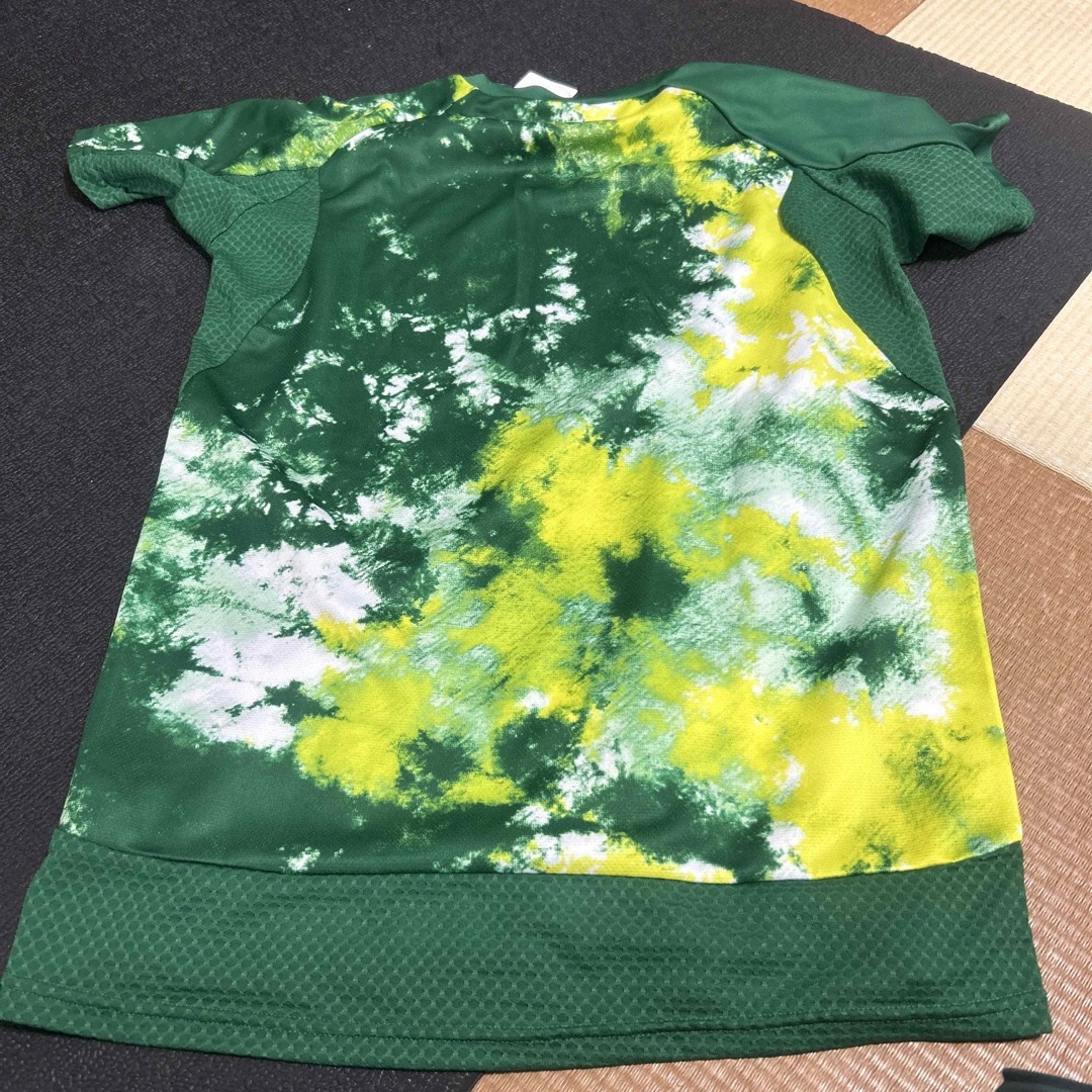 ATHLETA(アスレタ)のアスレタ　サッカーシャツ　ユニフォーム キッズ/ベビー/マタニティのキッズ服男の子用(90cm~)(Tシャツ/カットソー)の商品写真