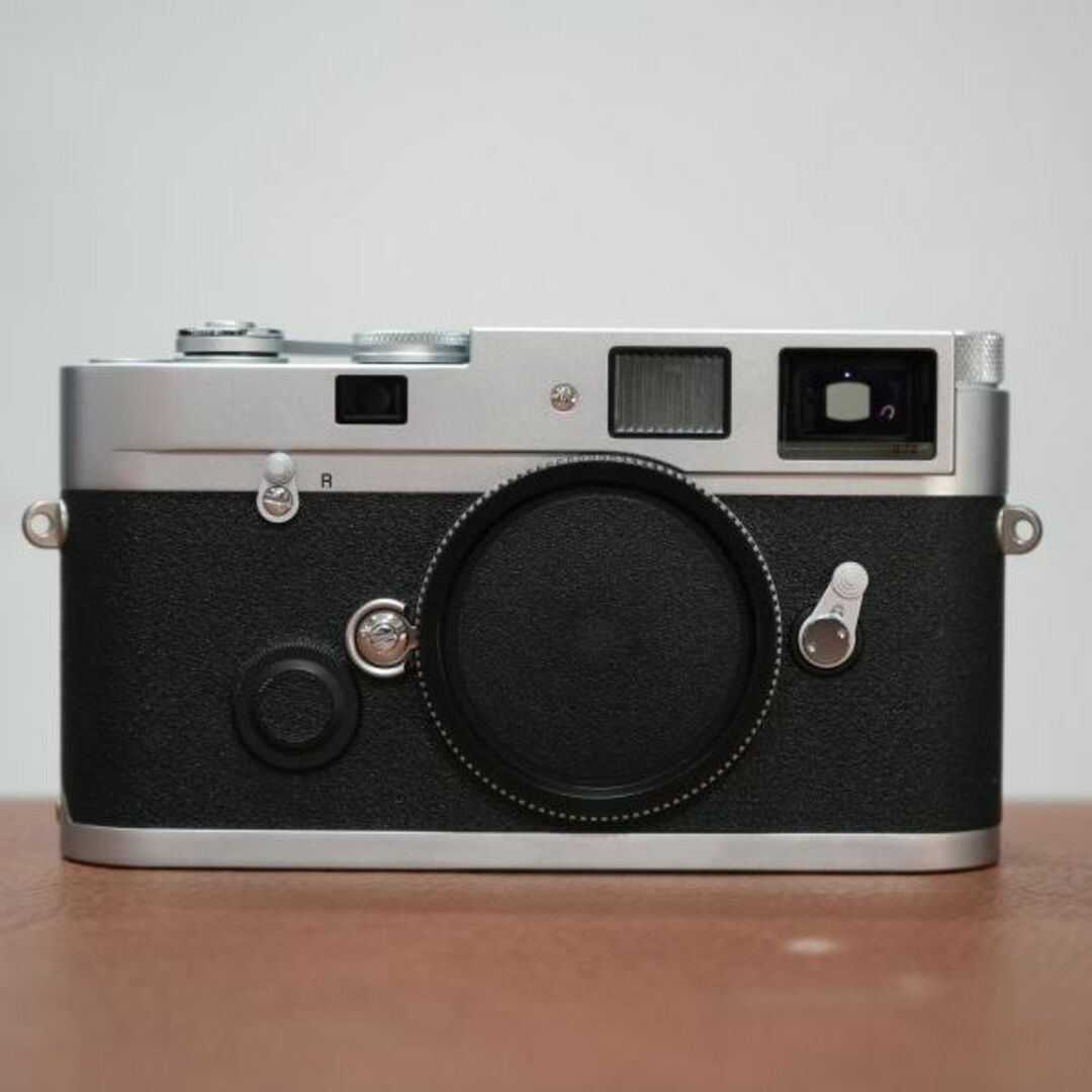 LEICA ライカ MP 0.72 Silver Chromeスマホ/家電/カメラ