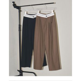 トゥデイフル(TODAYFUL)のTODAYFUL＊Front Slanting Trousers(カジュアルパンツ)