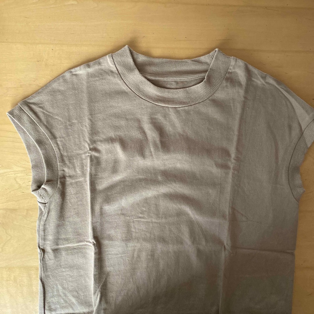 MUJI (無印良品)(ムジルシリョウヒン)の無印　フレンチスリーブTシャツ　ブラウン レディースのトップス(Tシャツ(半袖/袖なし))の商品写真