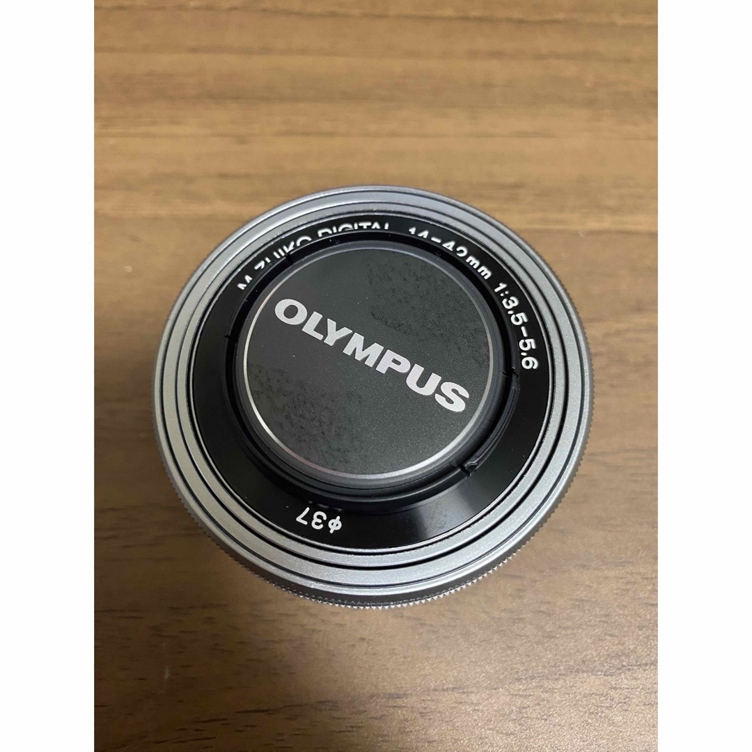 OLYMPUS M.ZUIKO 14-42mm 3.5-5.6 シルバー 美品