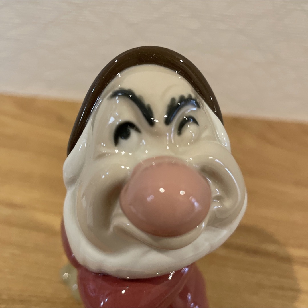 新品 NAO グランピー 白雪姫 小人 陶器 リヤドロ ナオ-