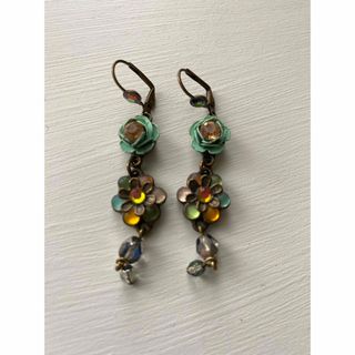 ミハエルネグリン(Michal Negrin)のミハエルネグリン ピアス(ピアス)