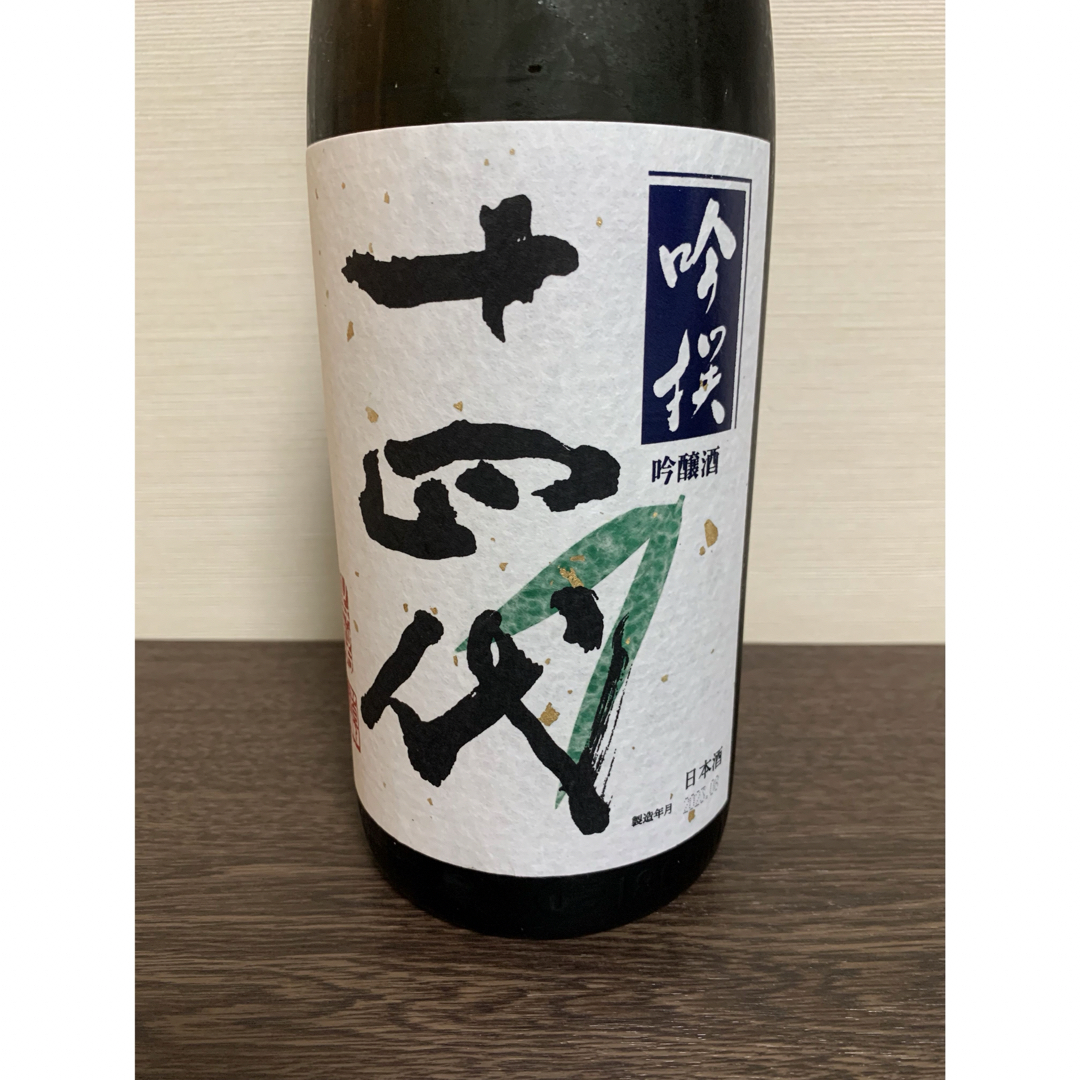 十四代(ジュウヨンダイ)の✨十四代　吟撰吟醸　1800ml 食品/飲料/酒の酒(日本酒)の商品写真