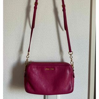 ミュウミュウ ショルダーバッグ(メンズ)の通販 30点 | miumiuのメンズ