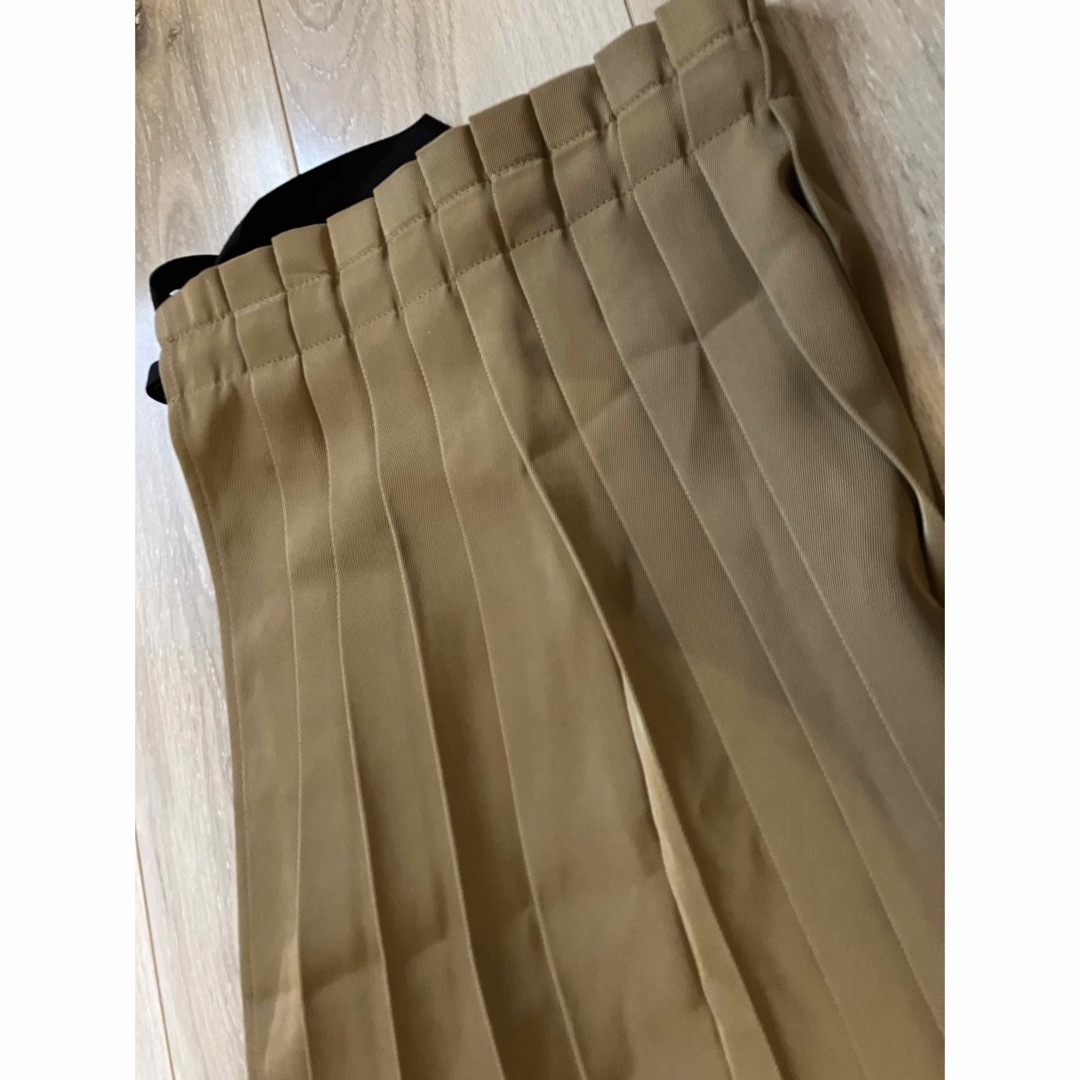 Ameri VINTAGE(アメリヴィンテージ)のAMERI PLEATS LAYERED WRAP SKIRT レディースのスカート(その他)の商品写真