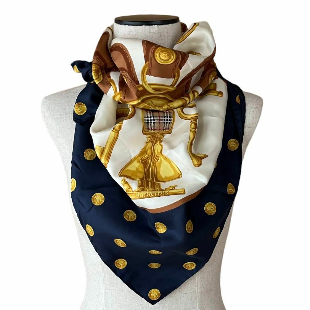 BURBERRY(バーバリー)のバーバリー　バーバリーズ　シルクスカーフ　鍵 レディースのファッション小物(バンダナ/スカーフ)の商品写真