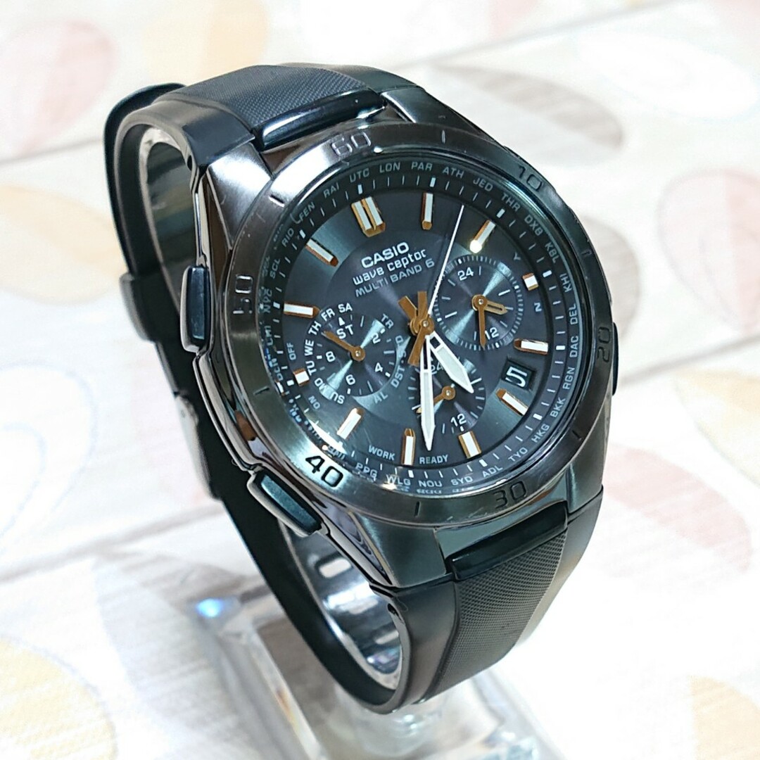 超美品【CASIO／WAVECEPTOR】電波ソーラー メンズ腕時計