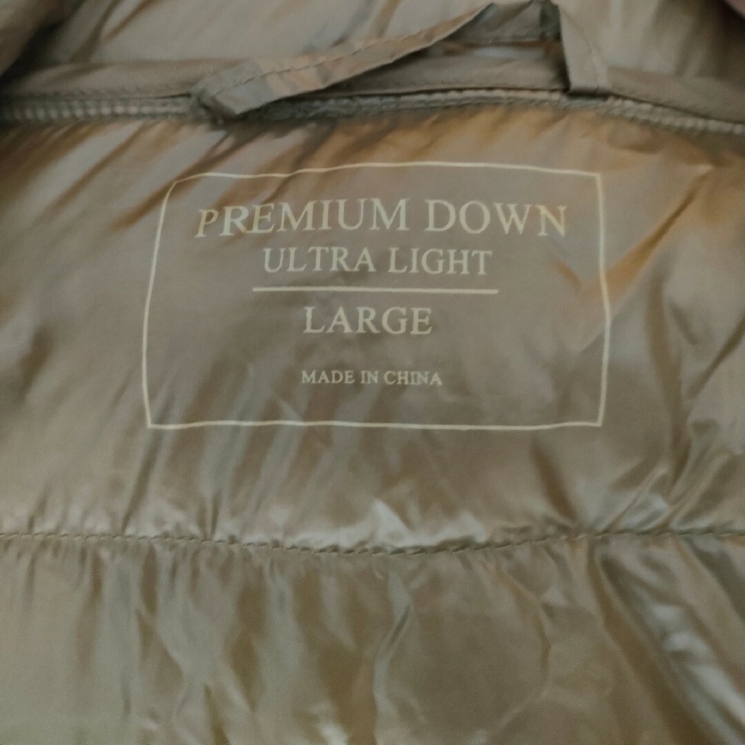 ユニクロ　プレミアムダウン　ウルトラライトコート　　UNIQLO軽量 レディースのジャケット/アウター(ダウンコート)の商品写真