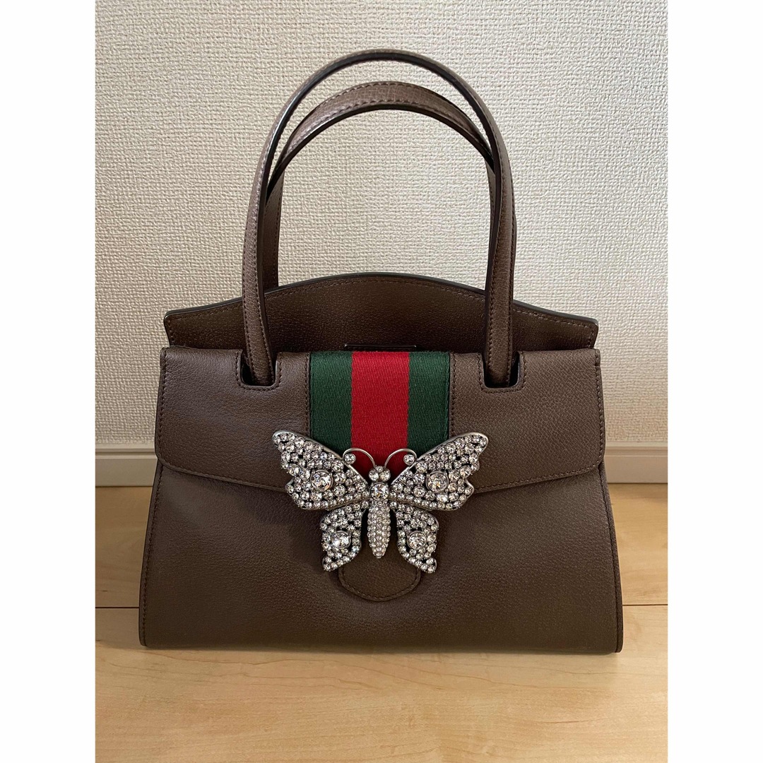 Gucci(グッチ)のGUCCI トーテム　バタフライ　ビジューバック レディースのバッグ(ハンドバッグ)の商品写真