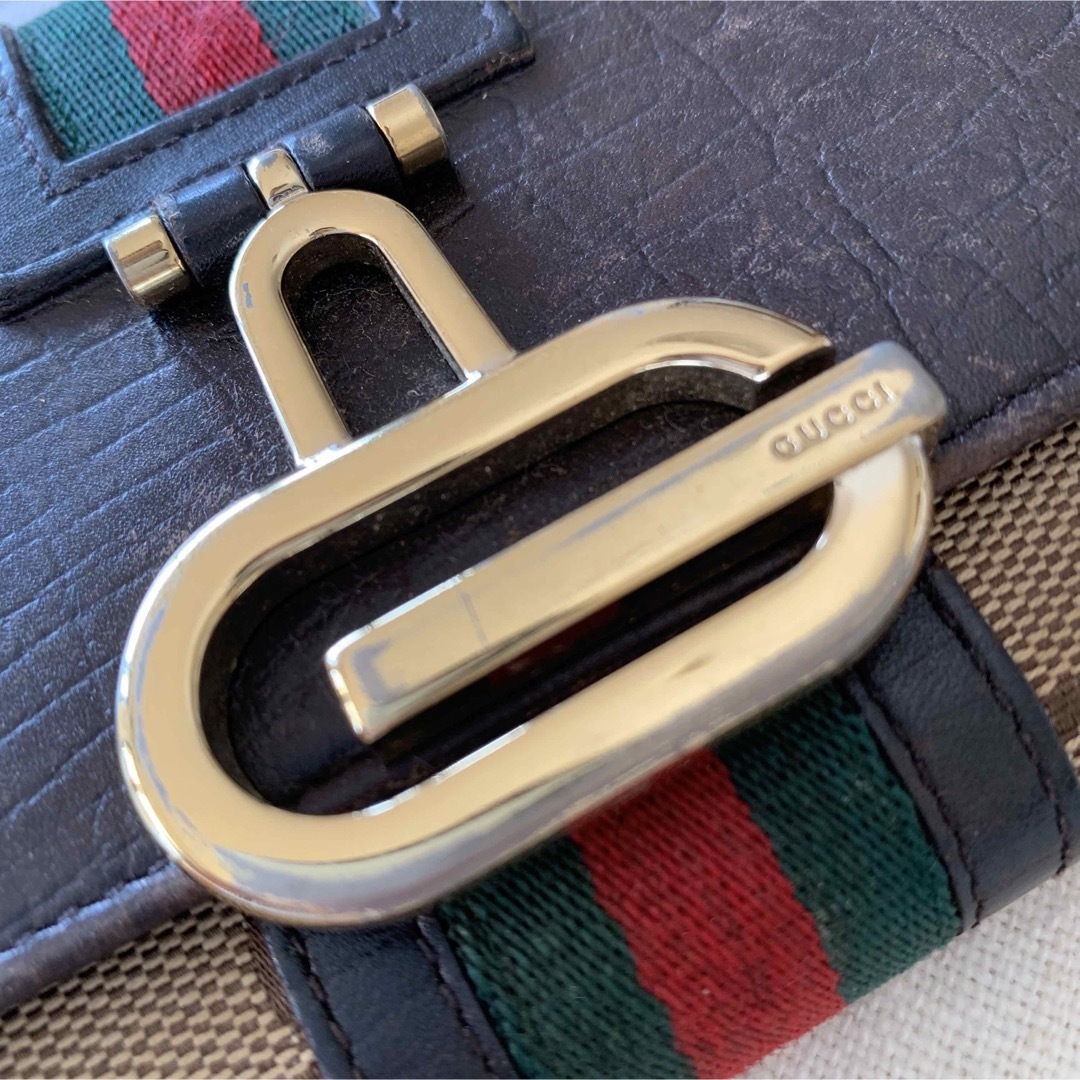 Gucci(グッチ)のグッチ　長財布 レディースのファッション小物(財布)の商品写真