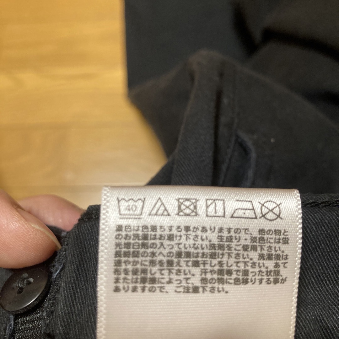 UNIQLO(ユニクロ)のUNIQLO  黒の綿パンツ　　160サイズ メンズのパンツ(チノパン)の商品写真