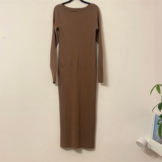 Lounge dress タイトワンピース　ブラウン