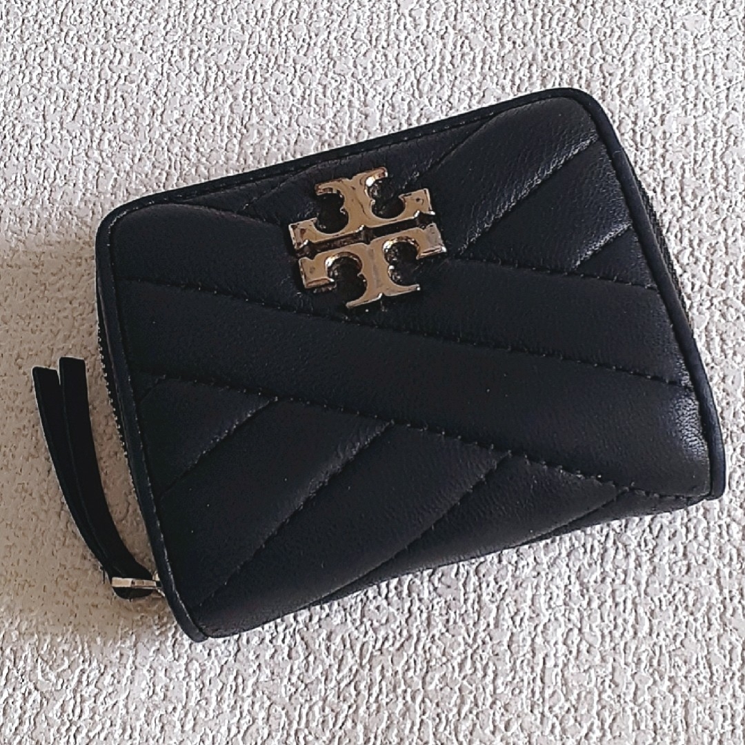 Tory Burch - 新品美品 Tory Burch 二つ折り財布 キラ バイフォールド